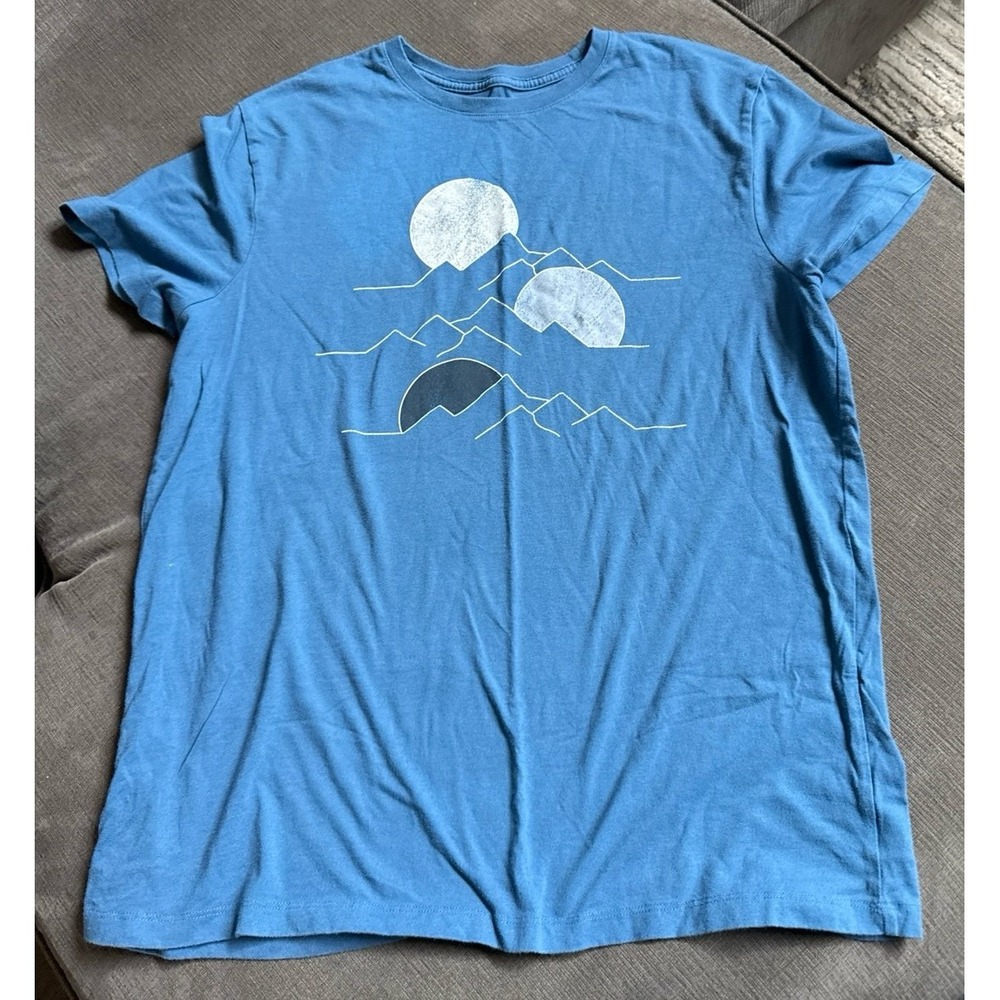 Goodfellow & Co. Men's Blue Mountain Landscape Graphic T-shirt Large